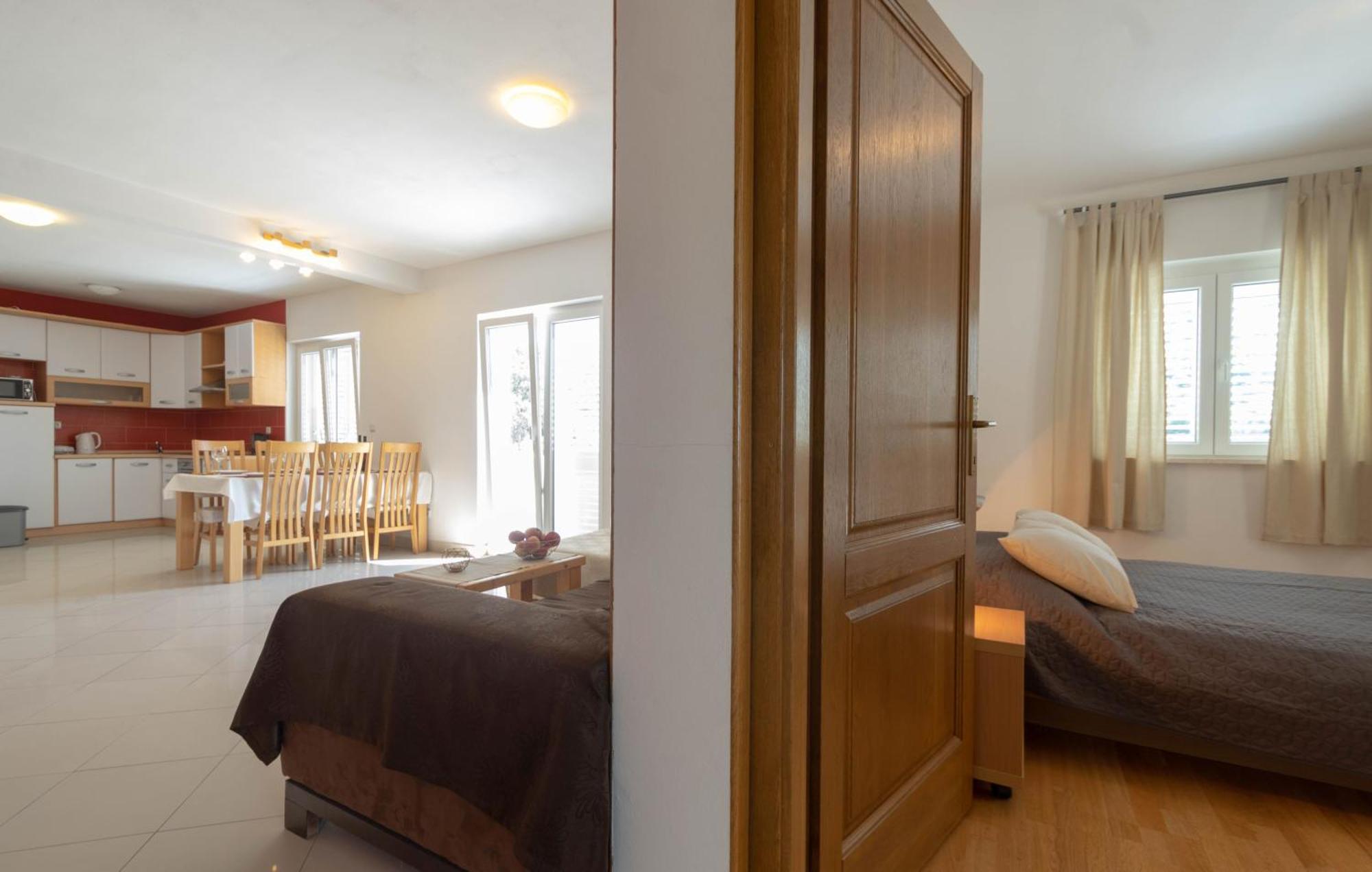 Apartments Valeria Zrnovo ภายนอก รูปภาพ