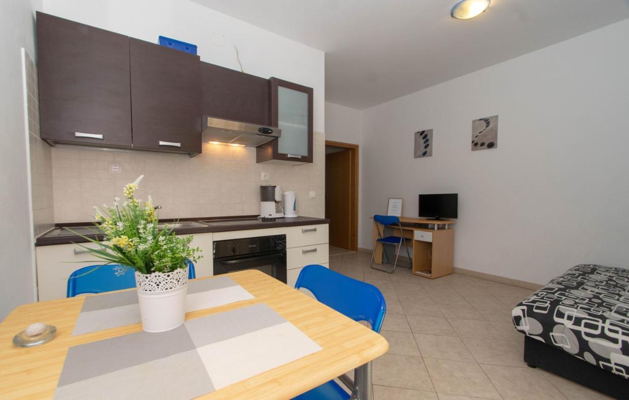 Apartments Valeria Zrnovo ภายนอก รูปภาพ